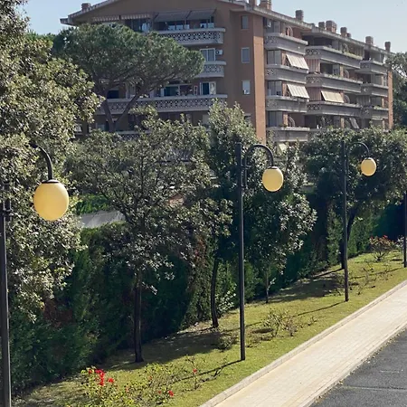 Vatican Metro A- Bright Terrace & Ac - Relaxing Apartment